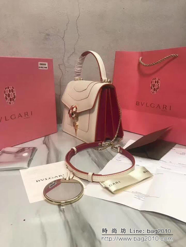 BVLGARI寶格麗 專櫃最新 閃電吊墜限量款 小牛皮三層風琴包 可手提肩背斜挎 B286999 FYD1426
